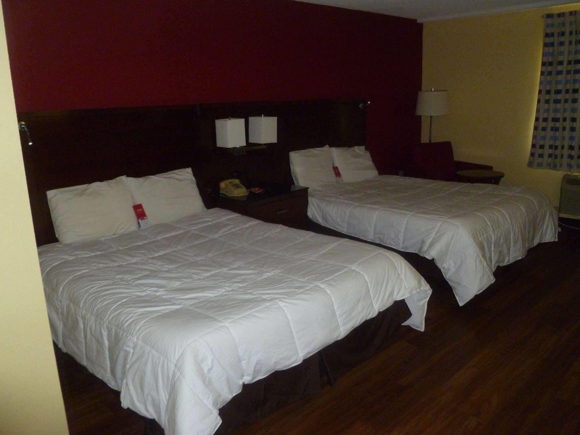 Travelodge By Wyndham Forsyth Dış mekan fotoğraf